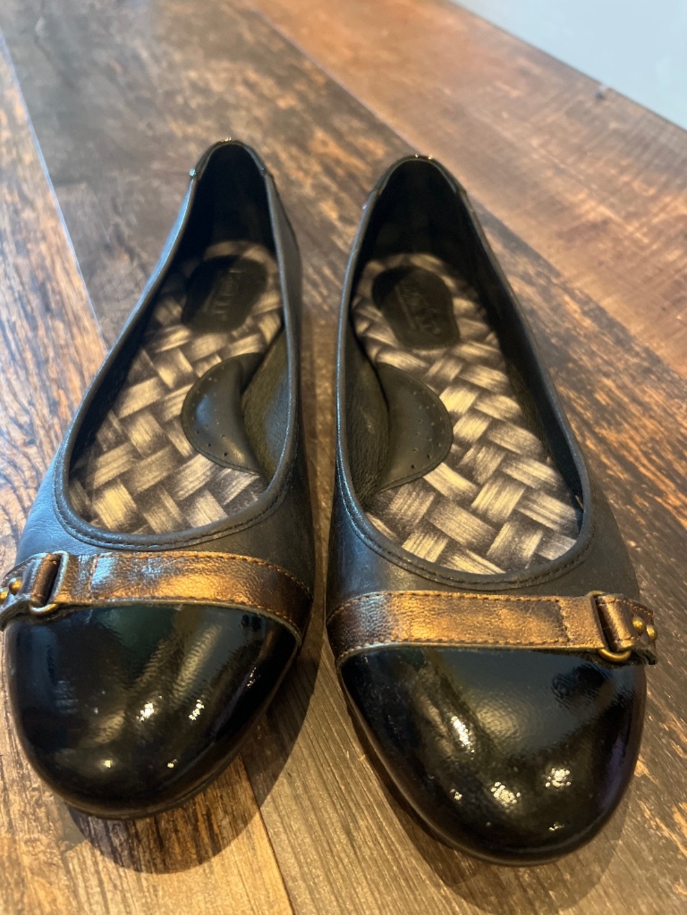 Born Flats